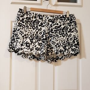 J. CREW Scalloped Hem Animal Print Shorts Size 8